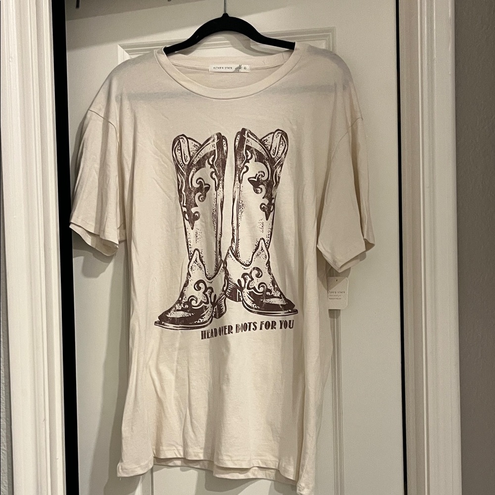 Altar'd State Cream Tee with Graphic Design